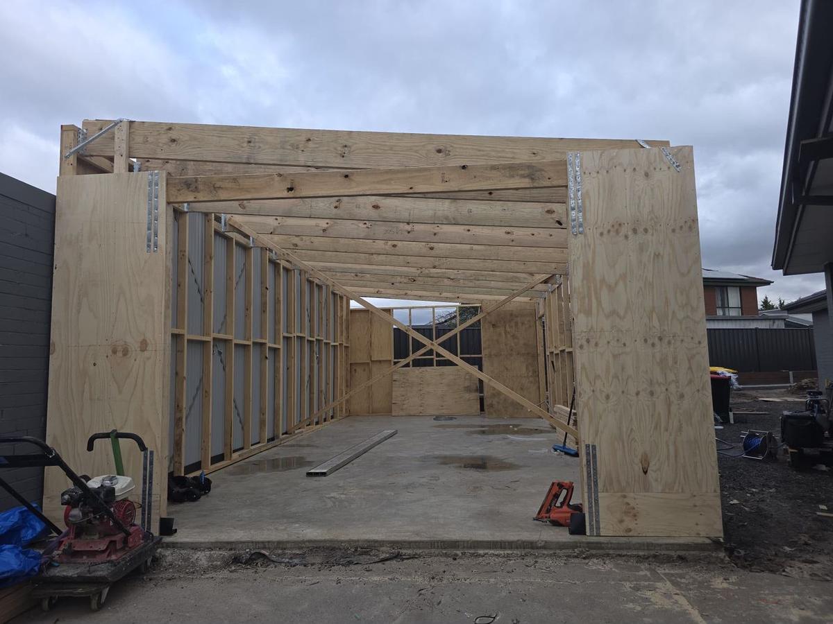 Colorbond shed / garage built by All Metro